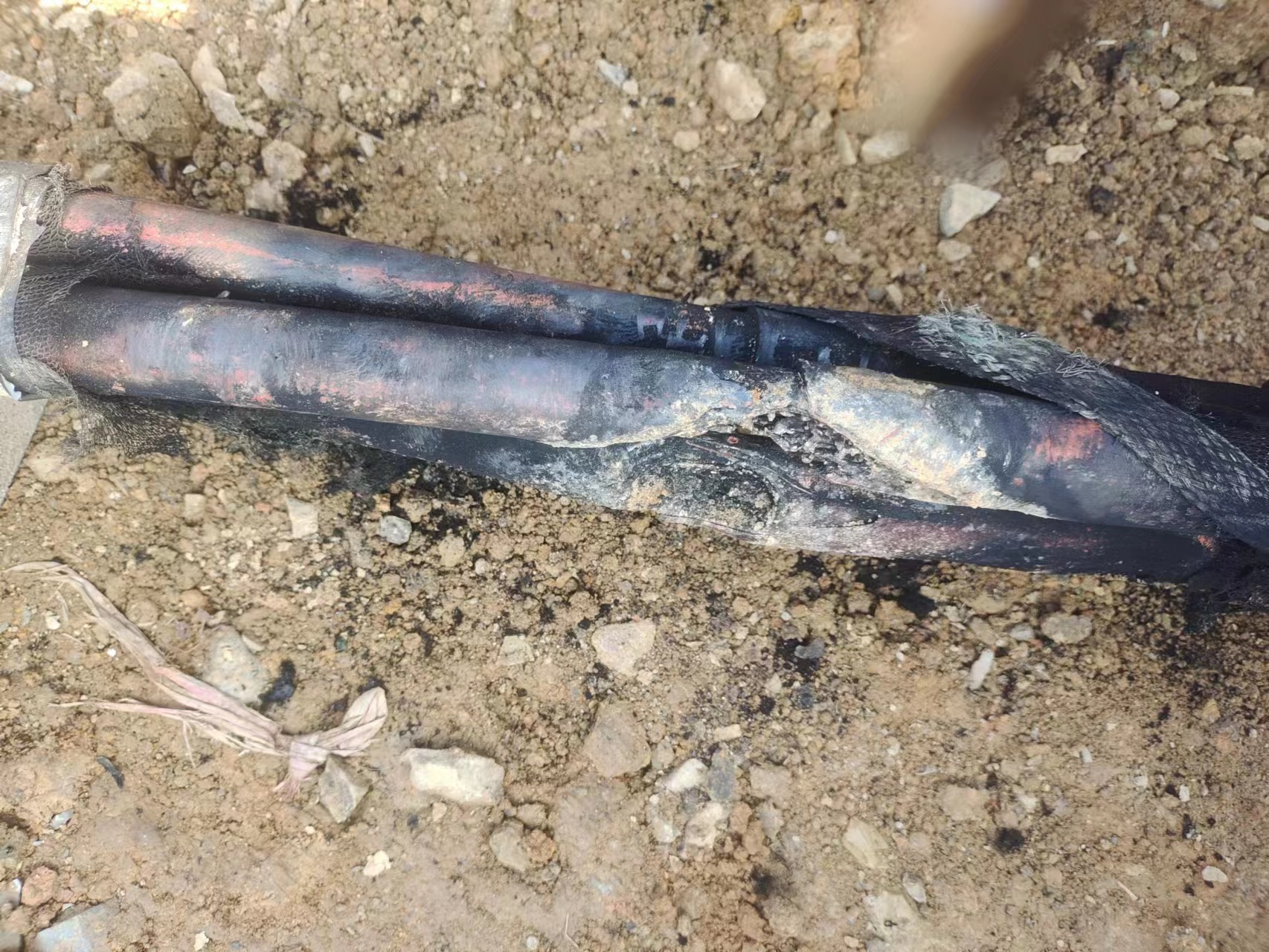 雷科電力電纜故障測試儀的實際使用